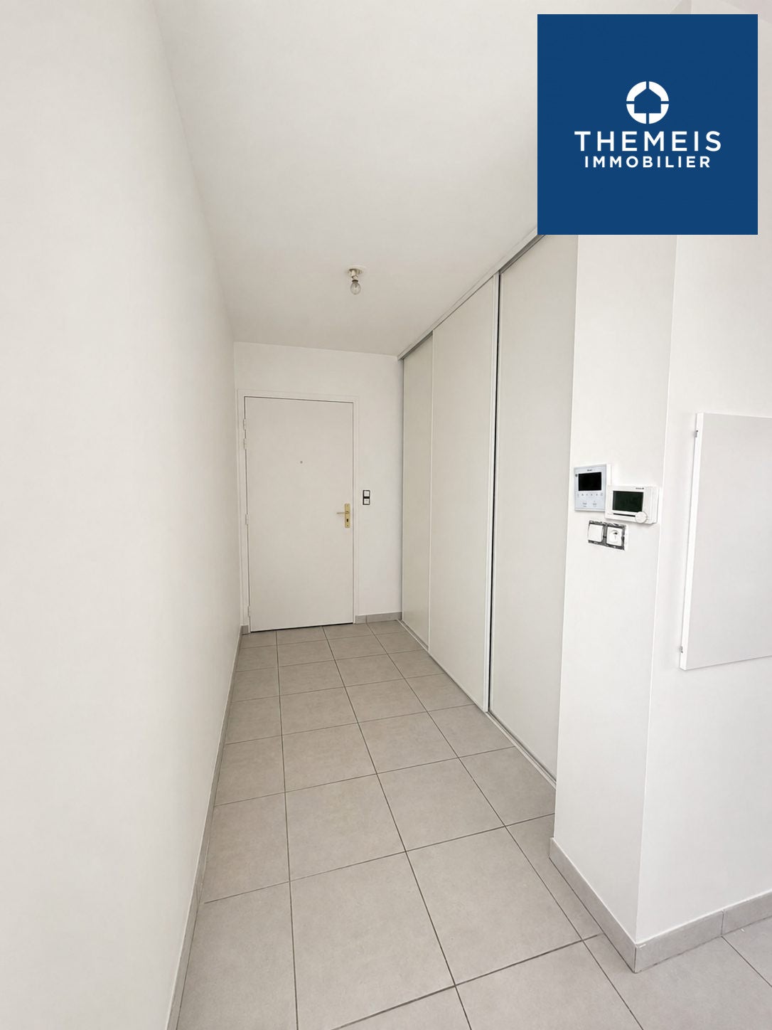 Flat Rue de la Louvière in Rambouillet