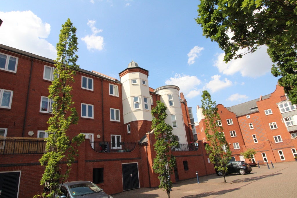 Flat King Edwards Drive in Birmingham