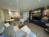 Flat Daffodil Crescent in Greater London