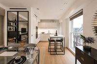 Flat Essex Street in City of Westminster