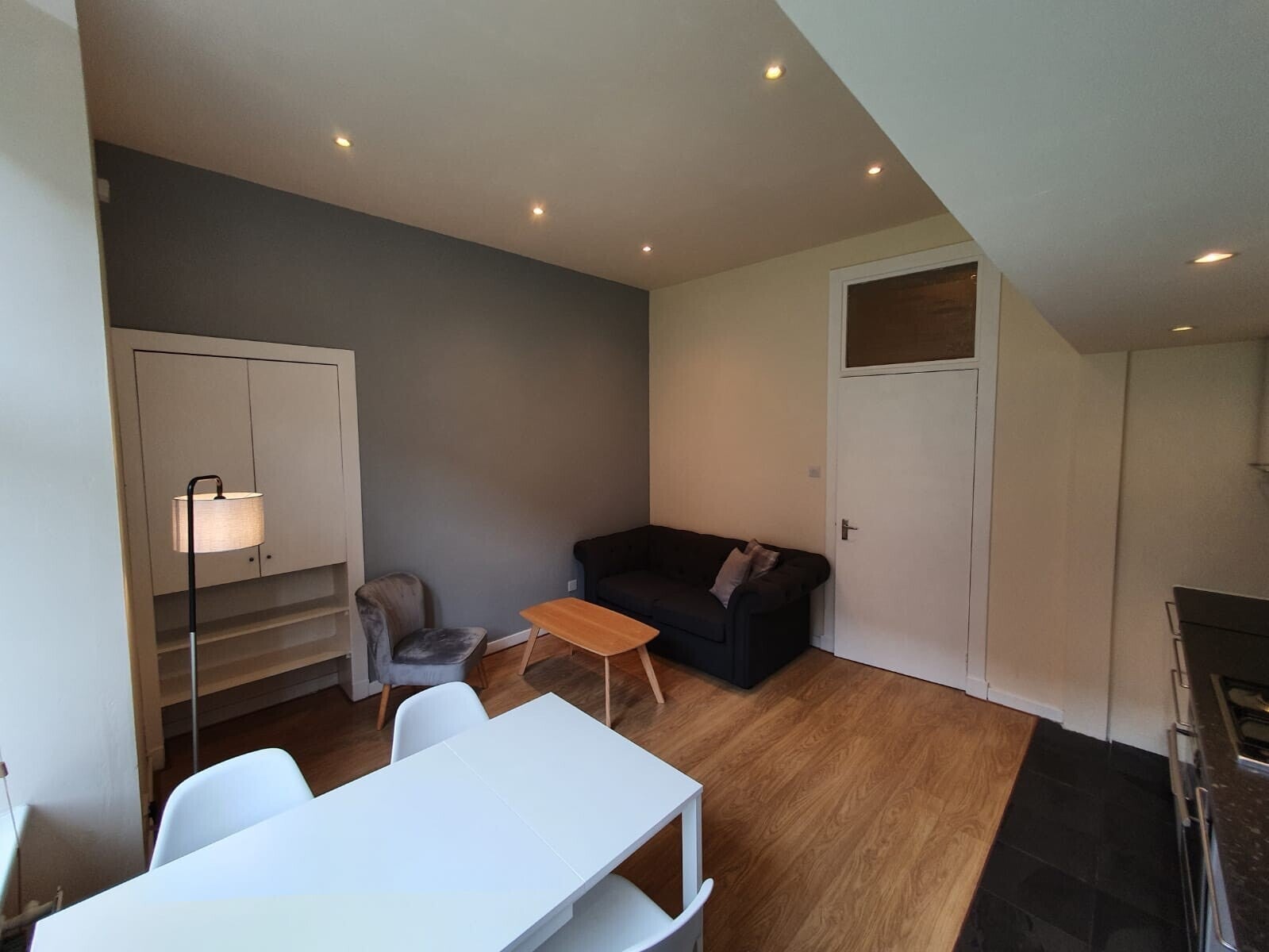 Flat Amisfield Street in Glasgow