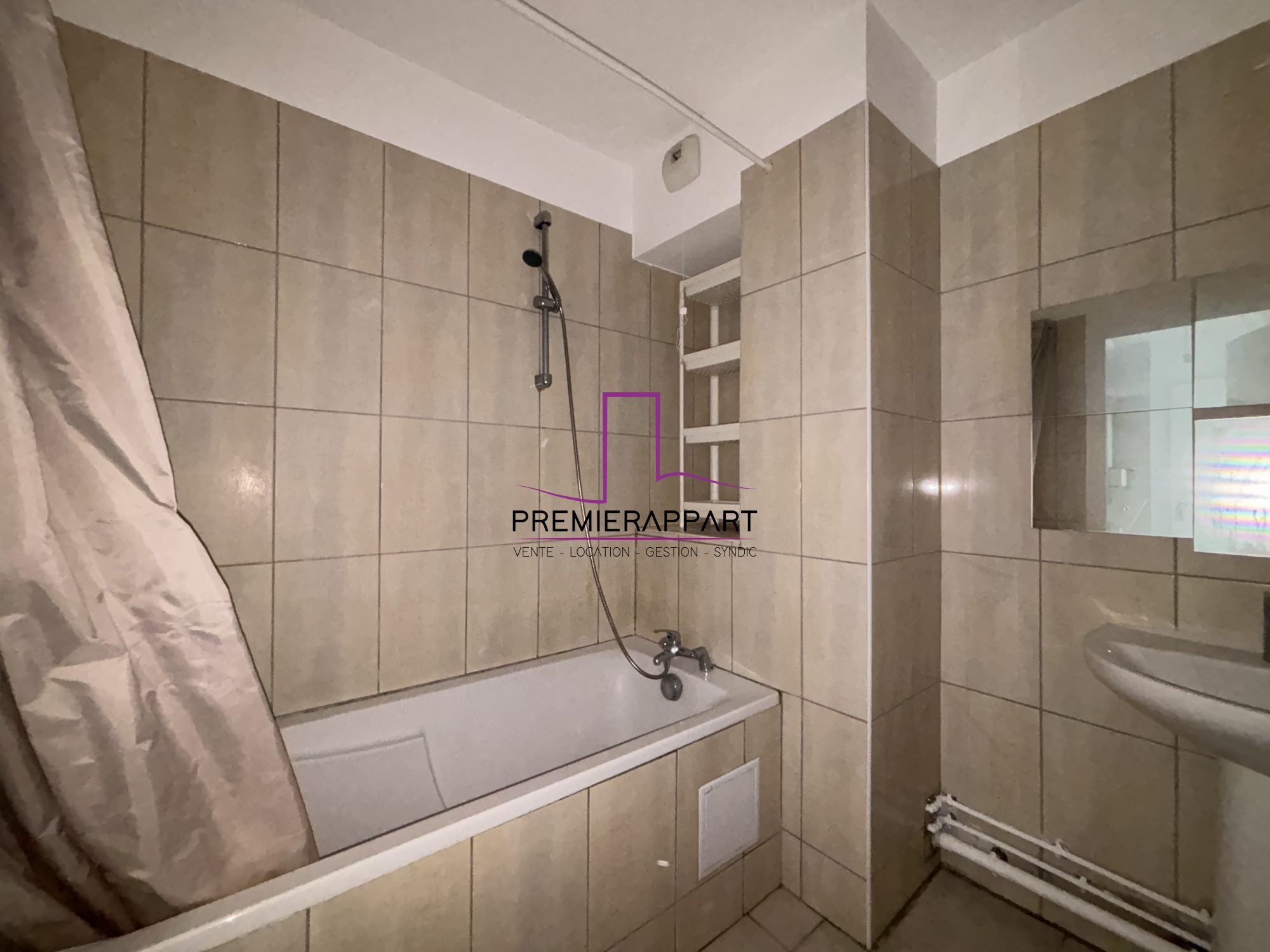 Appartement Boulevard Henri Barbusse à Houilles