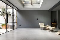 House Pembroke Gardens in Greater London