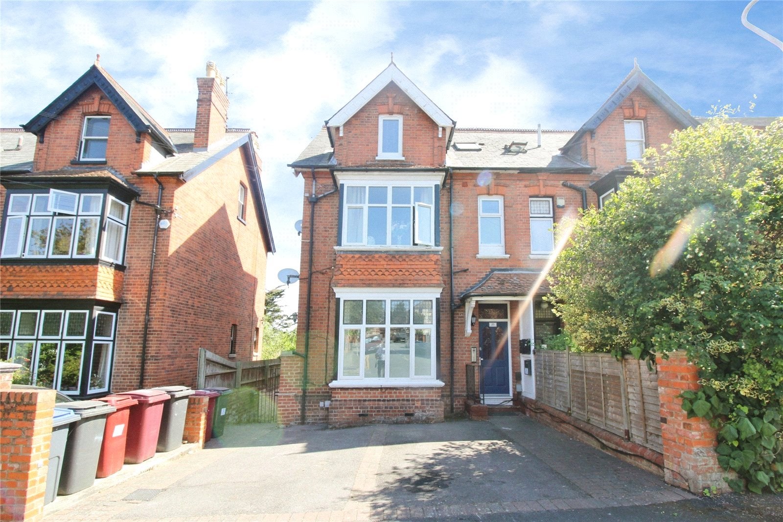 Flat Berkeley Avenue in Reading