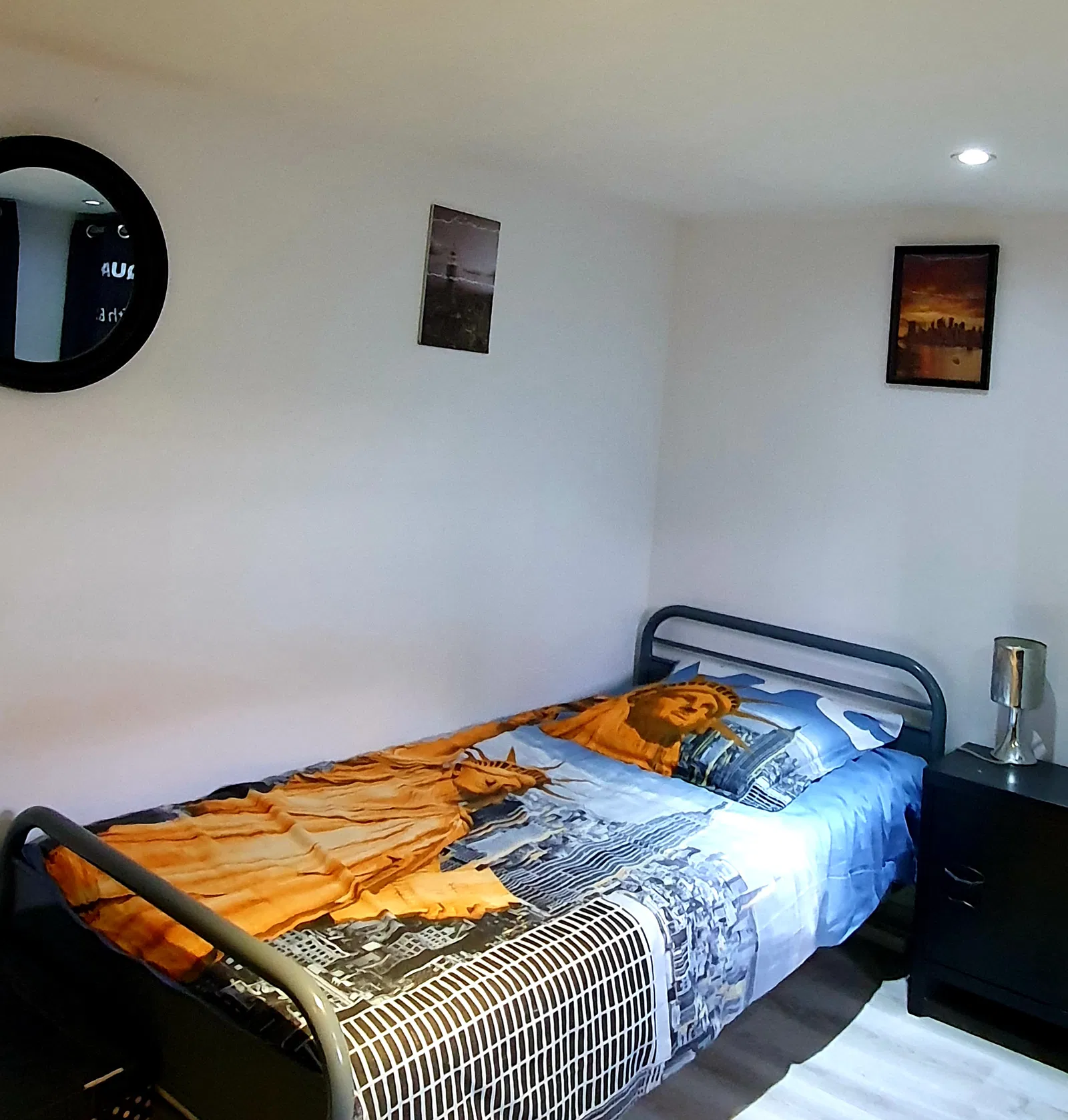 Room Chemin de Halage in Ris-Orangis