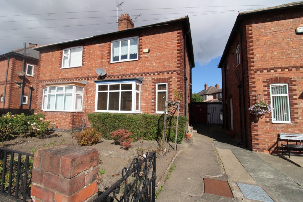 House Geneva Crescent in Darlington
