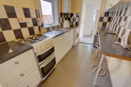 Room Edward Road in Leicester