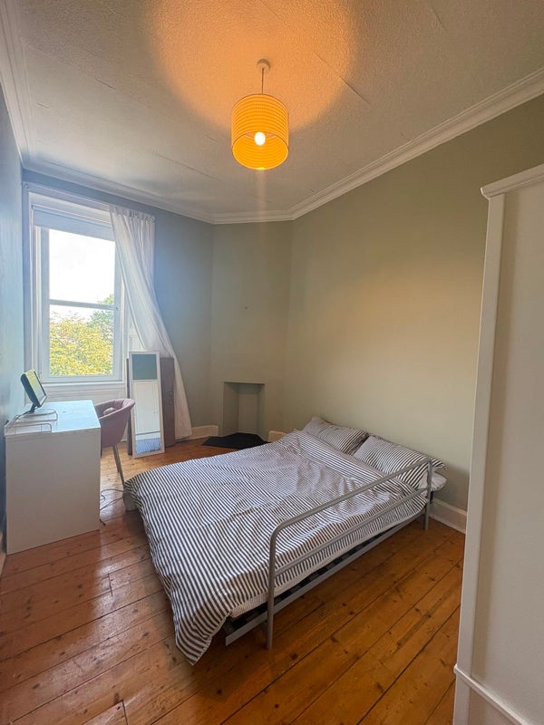 Room Sloan Street in City of Edinburgh