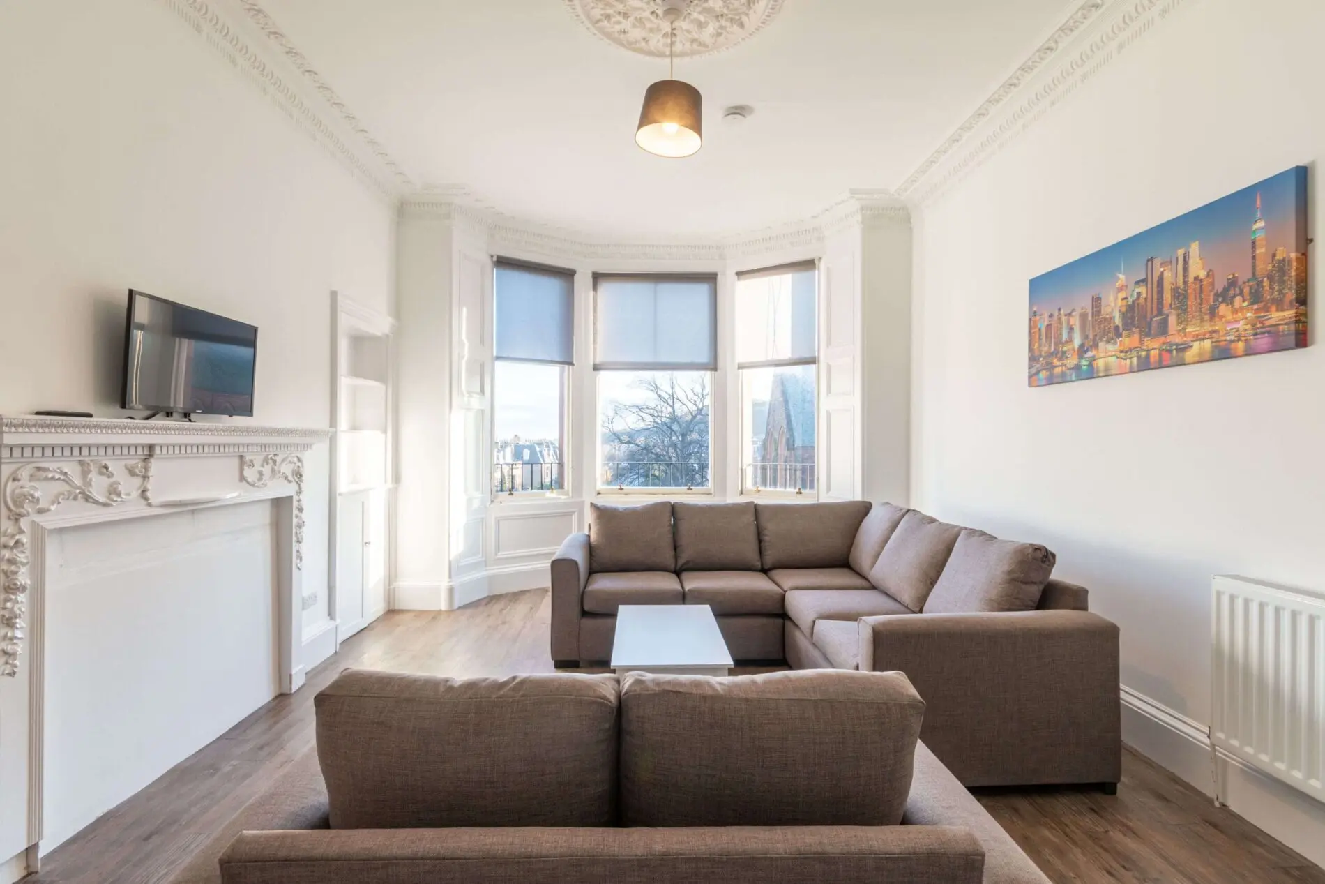 Room Comiston Road in City of Edinburgh