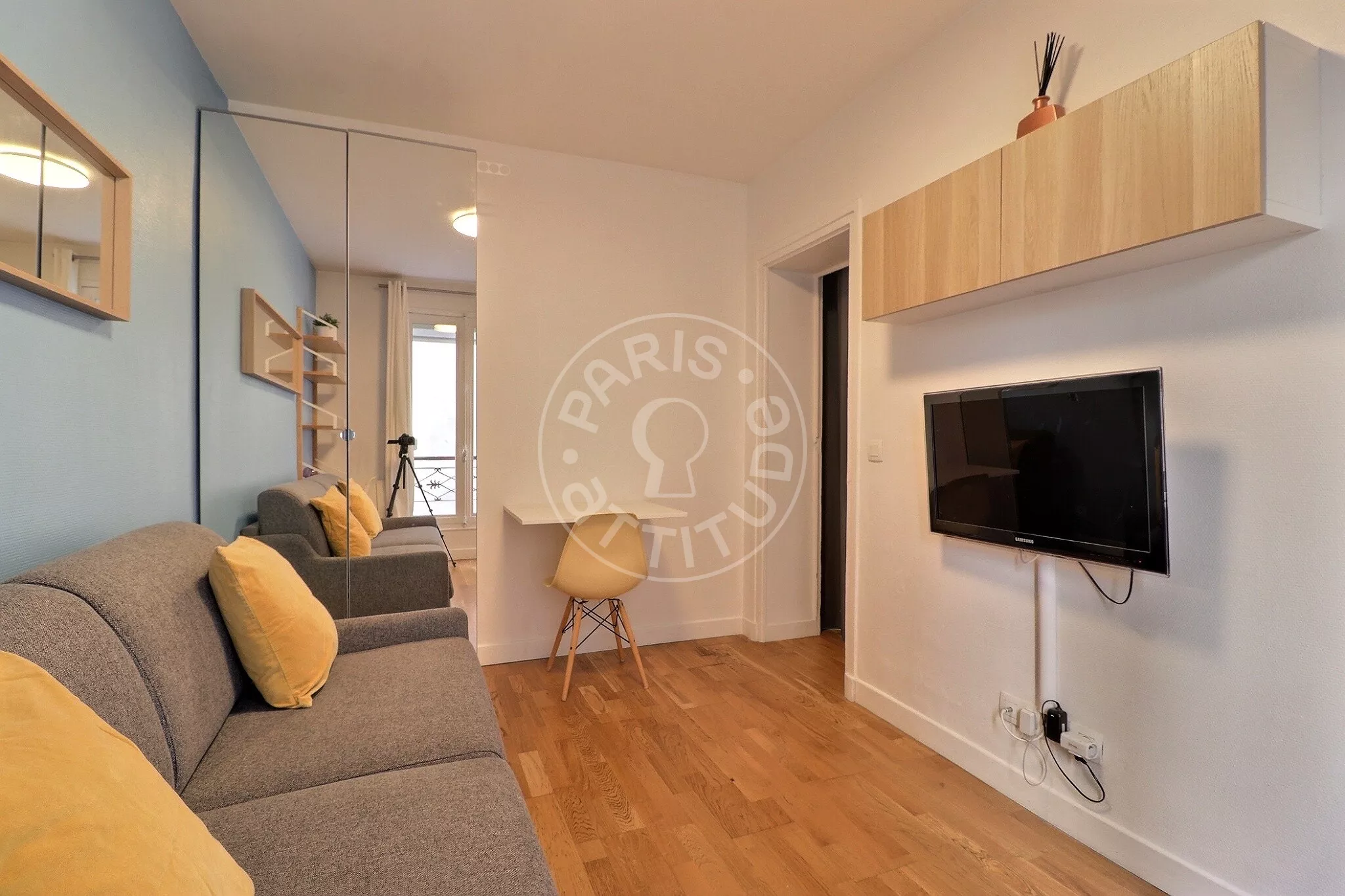 Appartement Rue Rochebrune à Paris