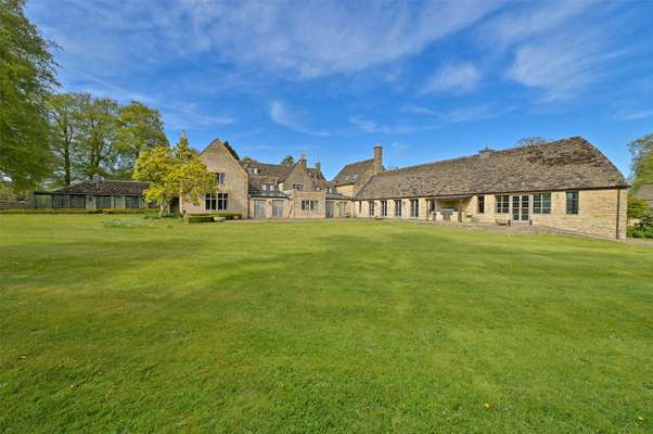 House Cirencester Bypass in Cotswold District