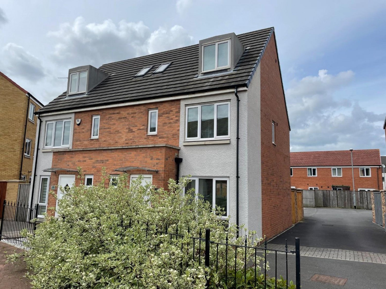 House Crimdon Beck Close in Stockton-on-Tees