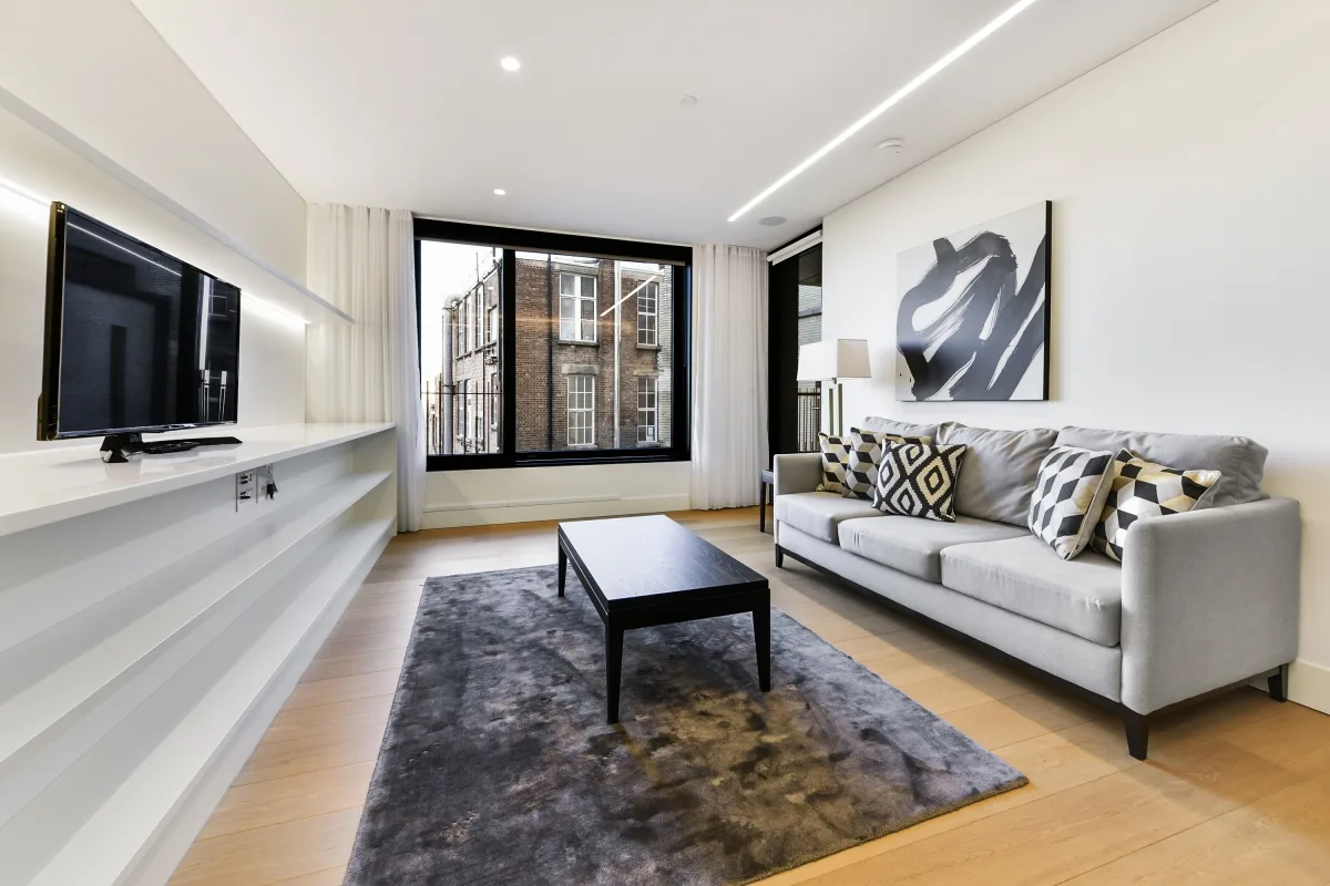 Flat Rathbone Square in City of Westminster