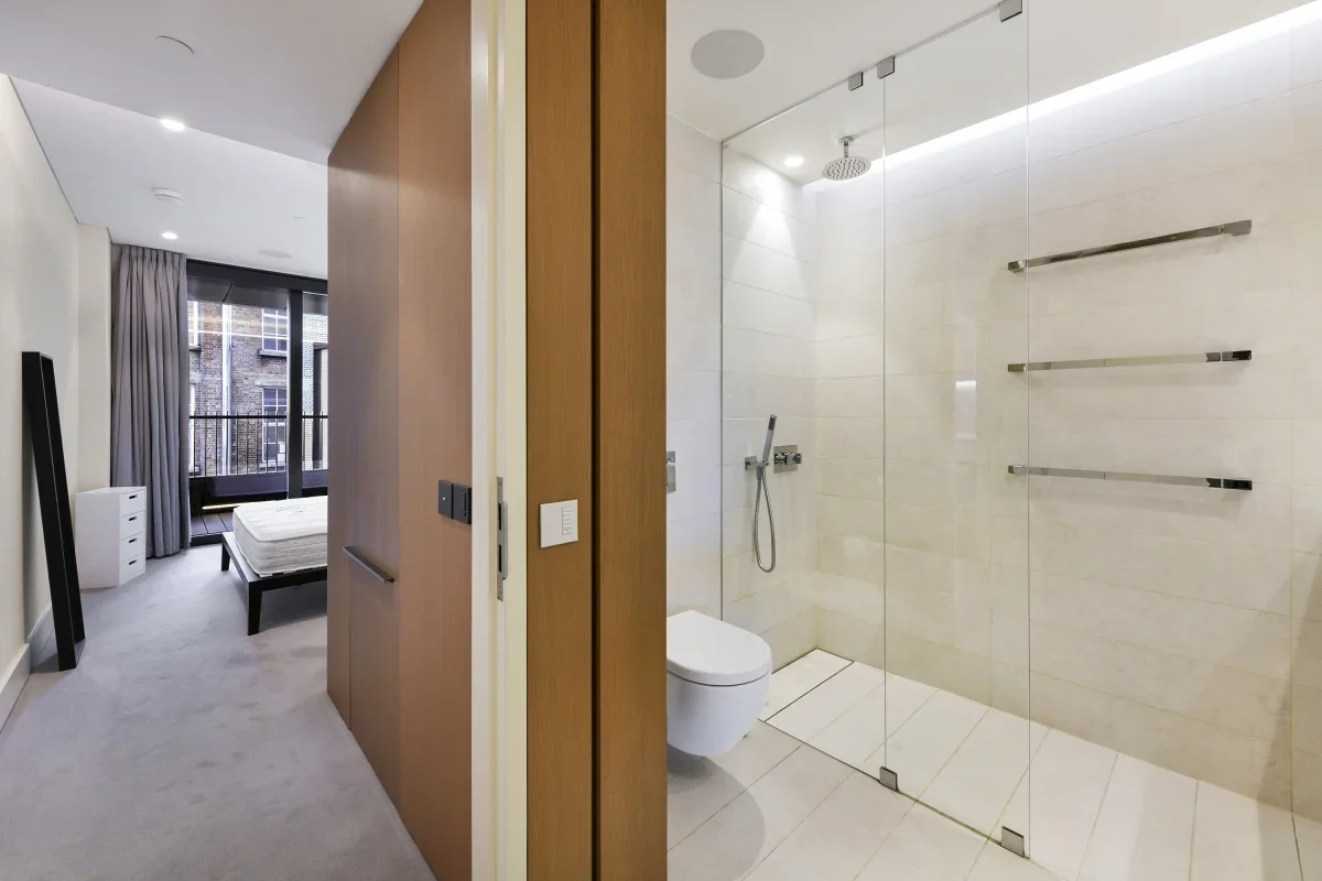 Flat Rathbone Square in City of Westminster