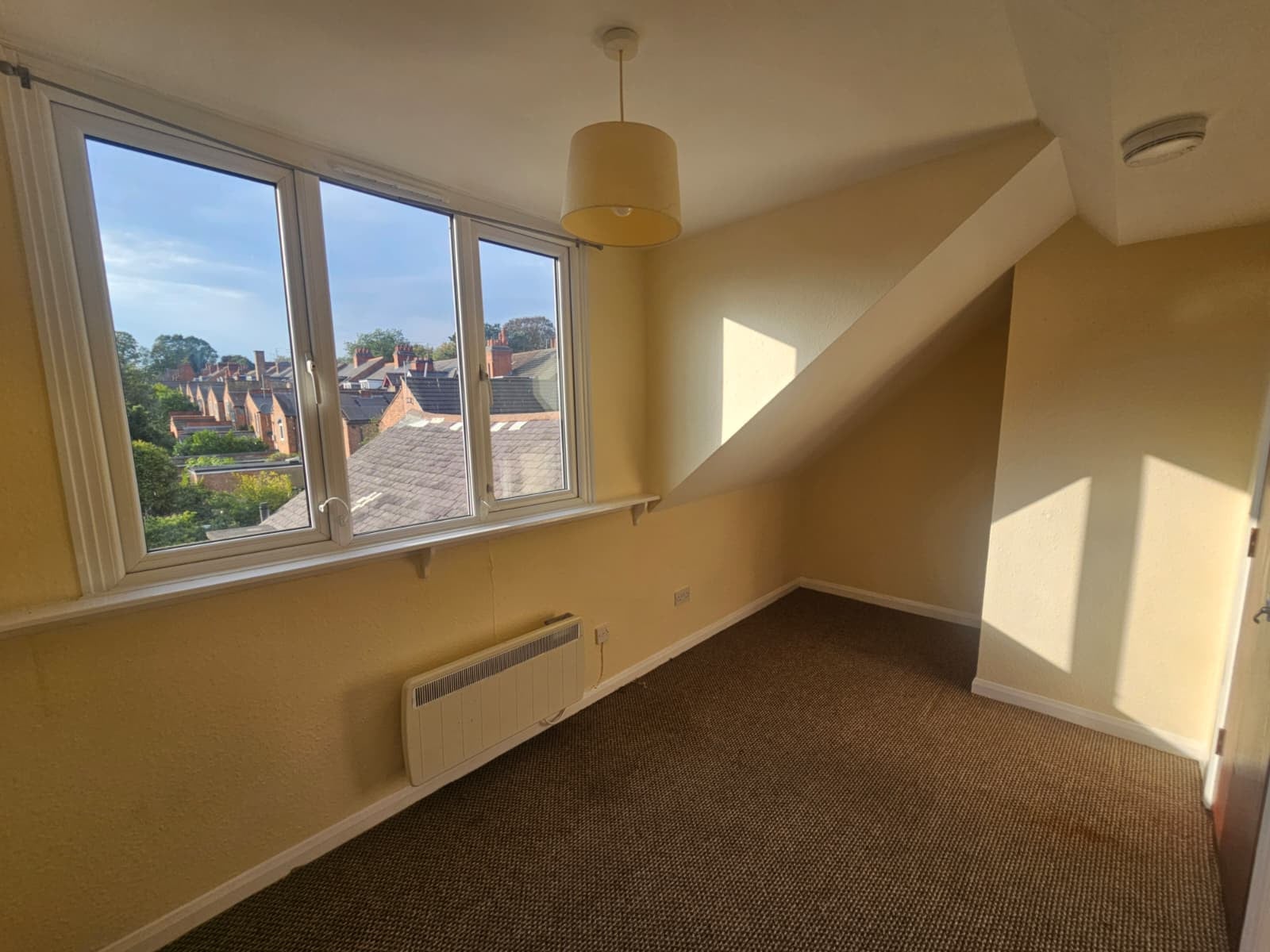 Flat Fosse Road South in Leicester