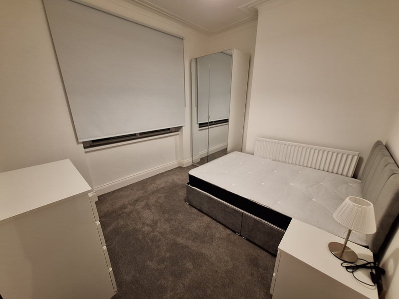 Room Howe Street in Gateshead