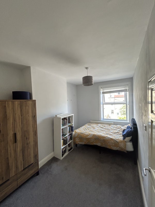 Room Gladstone Street in Leeds