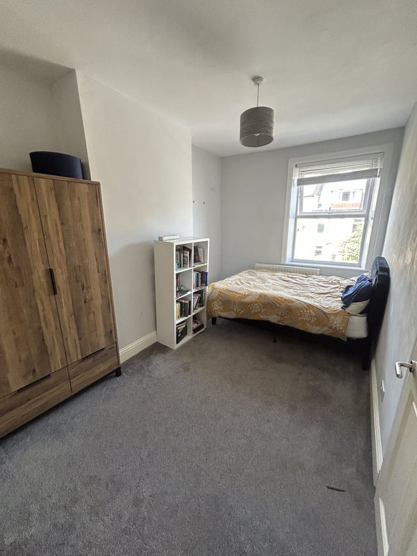Room Gladstone Street in Leeds