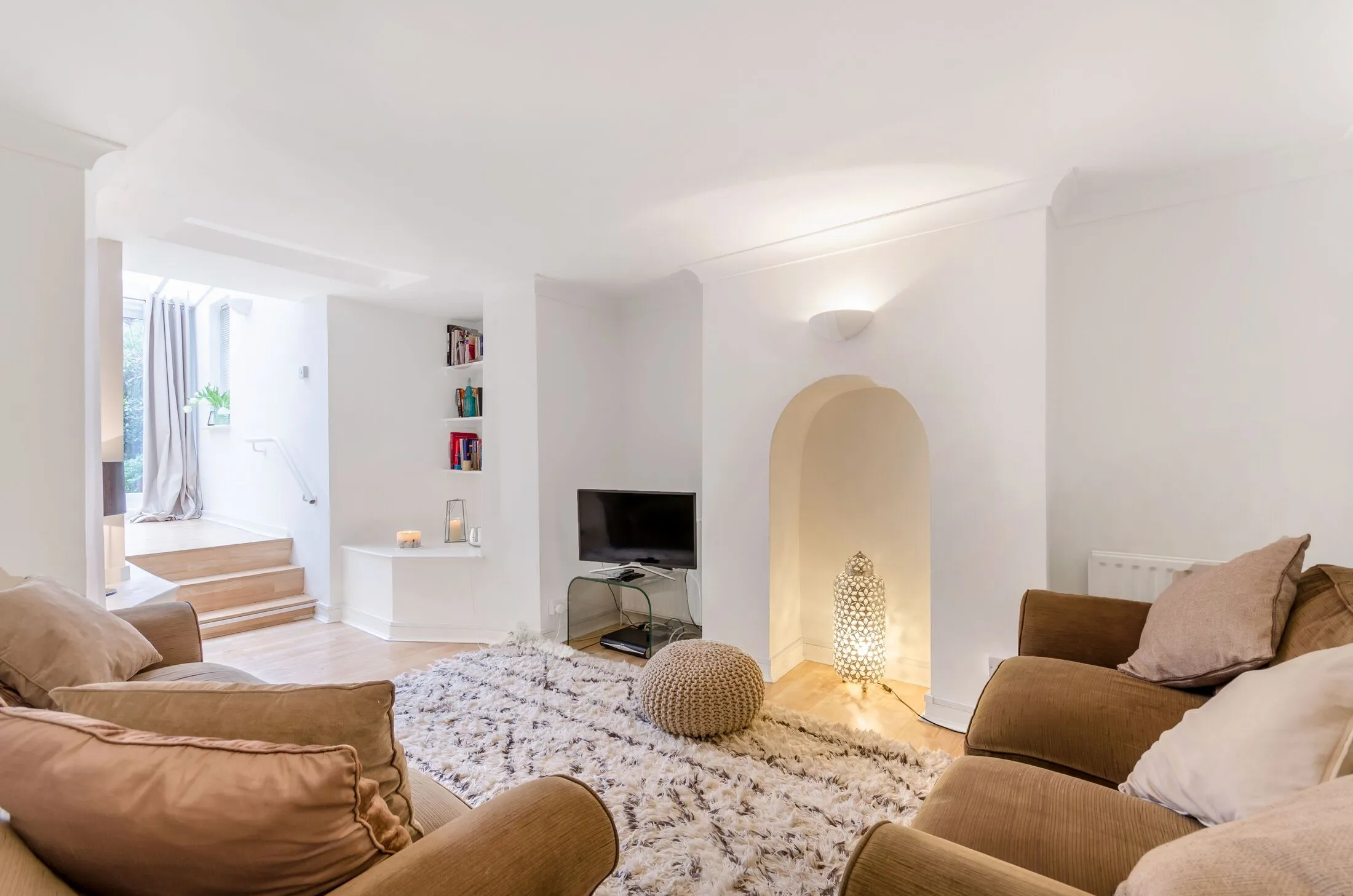Flat Kingston Road in Greater London