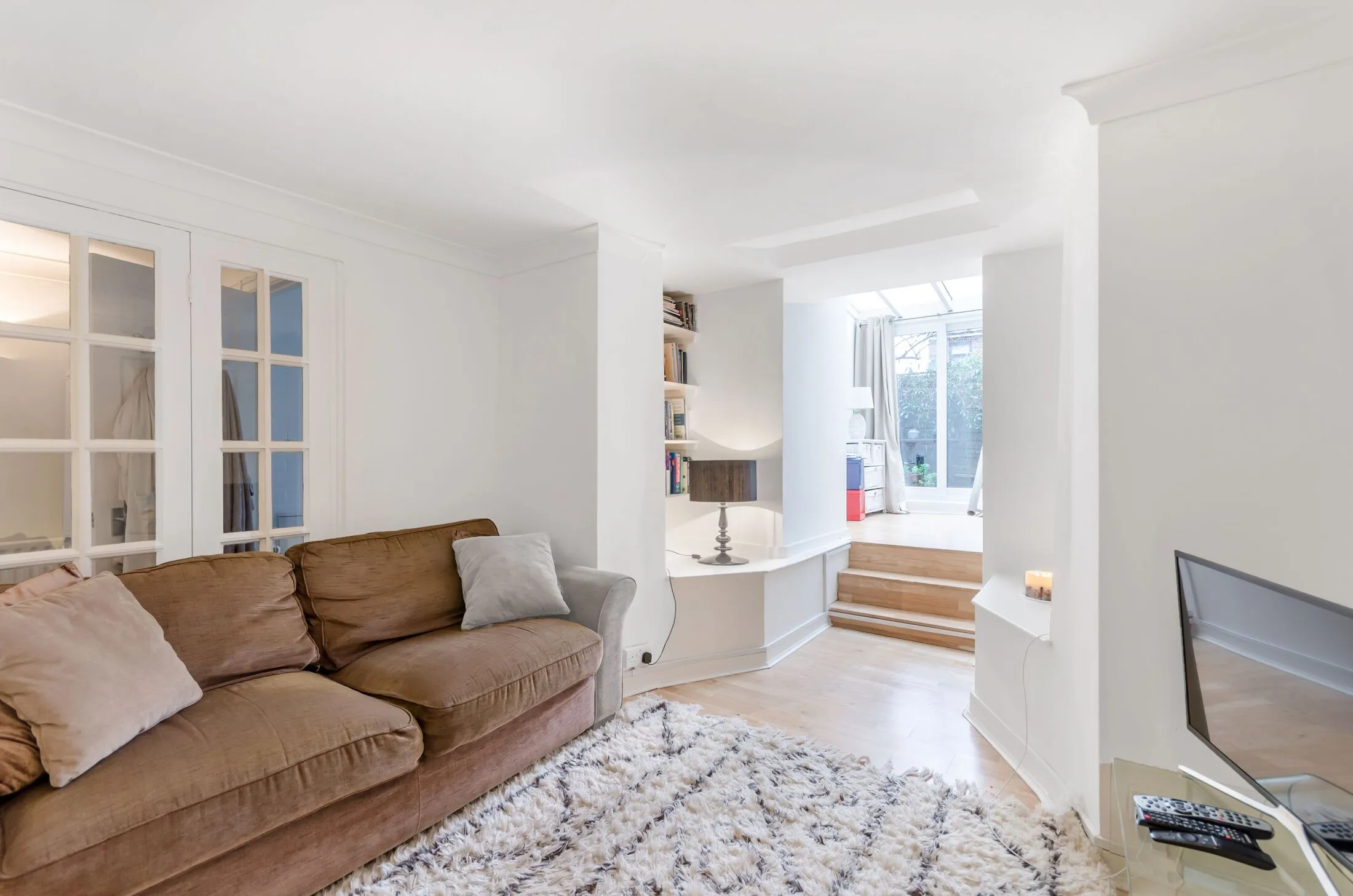 Flat Kingston Road in Greater London
