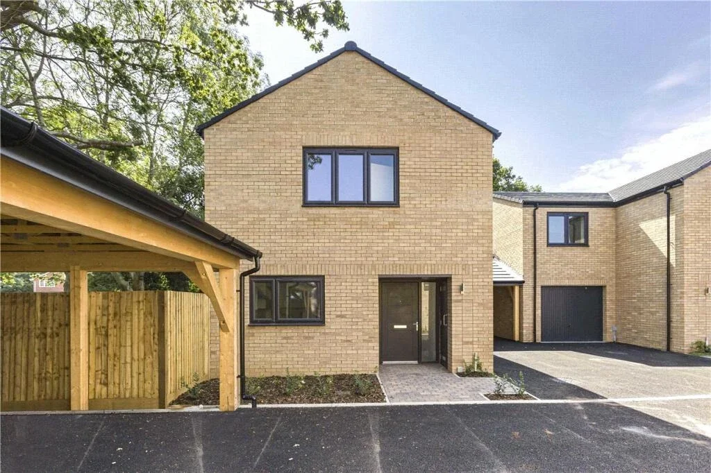 House Hollyfield in Welwyn Hatfield