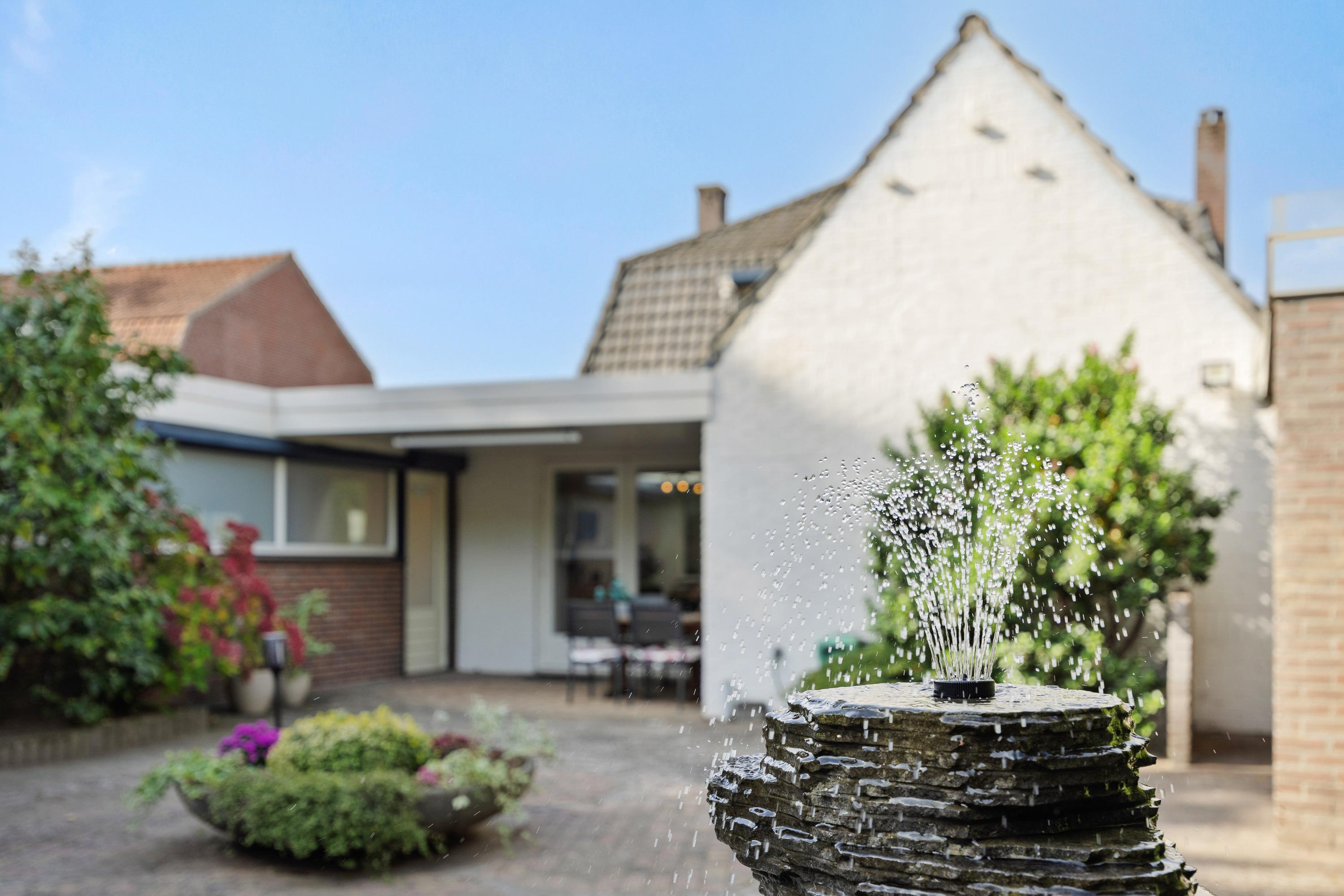 Hoekwoning te koop: Brugstraat 14, Mierlo