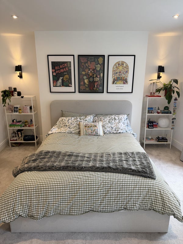 Room Kingsland Road in Greater London