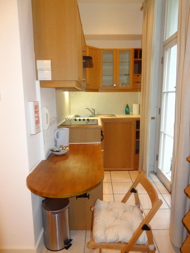 Flat Cartwright Gardens in Greater London