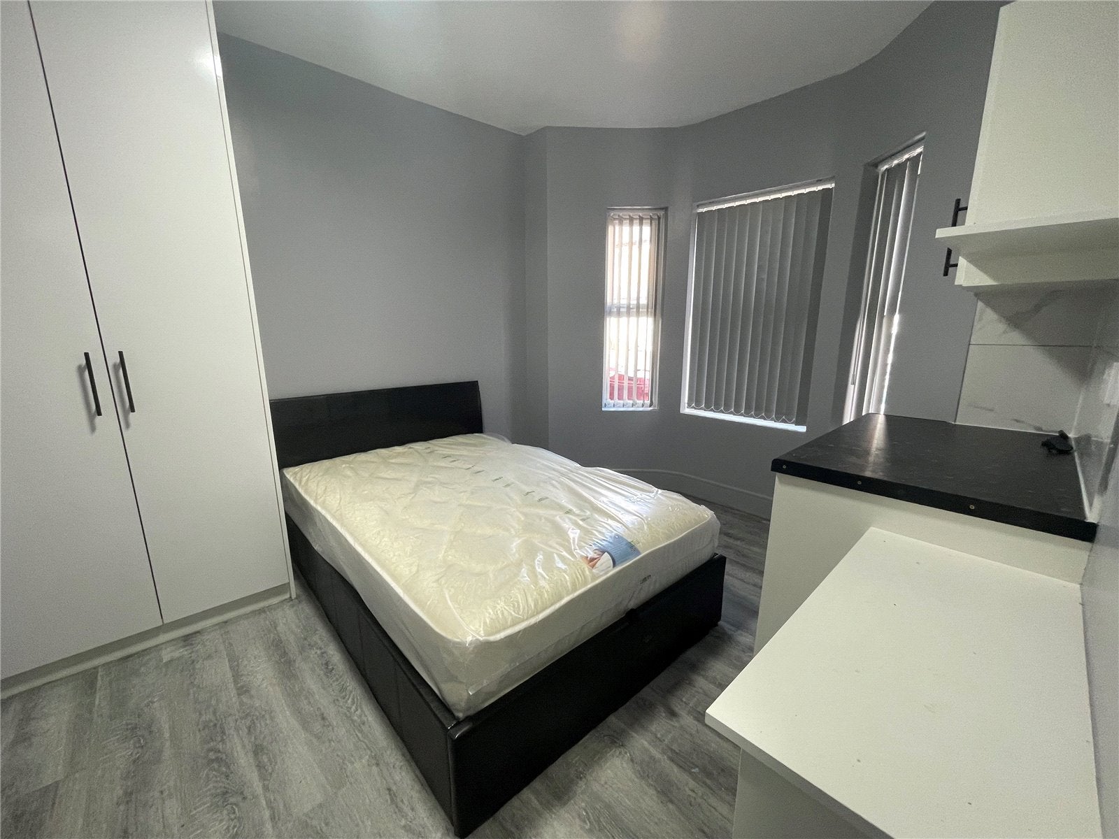 Room Audley Street in Reading