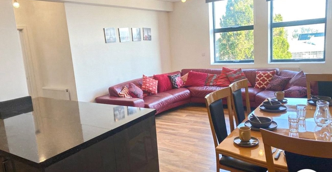 Flat Sittingbourne Road in Maidstone