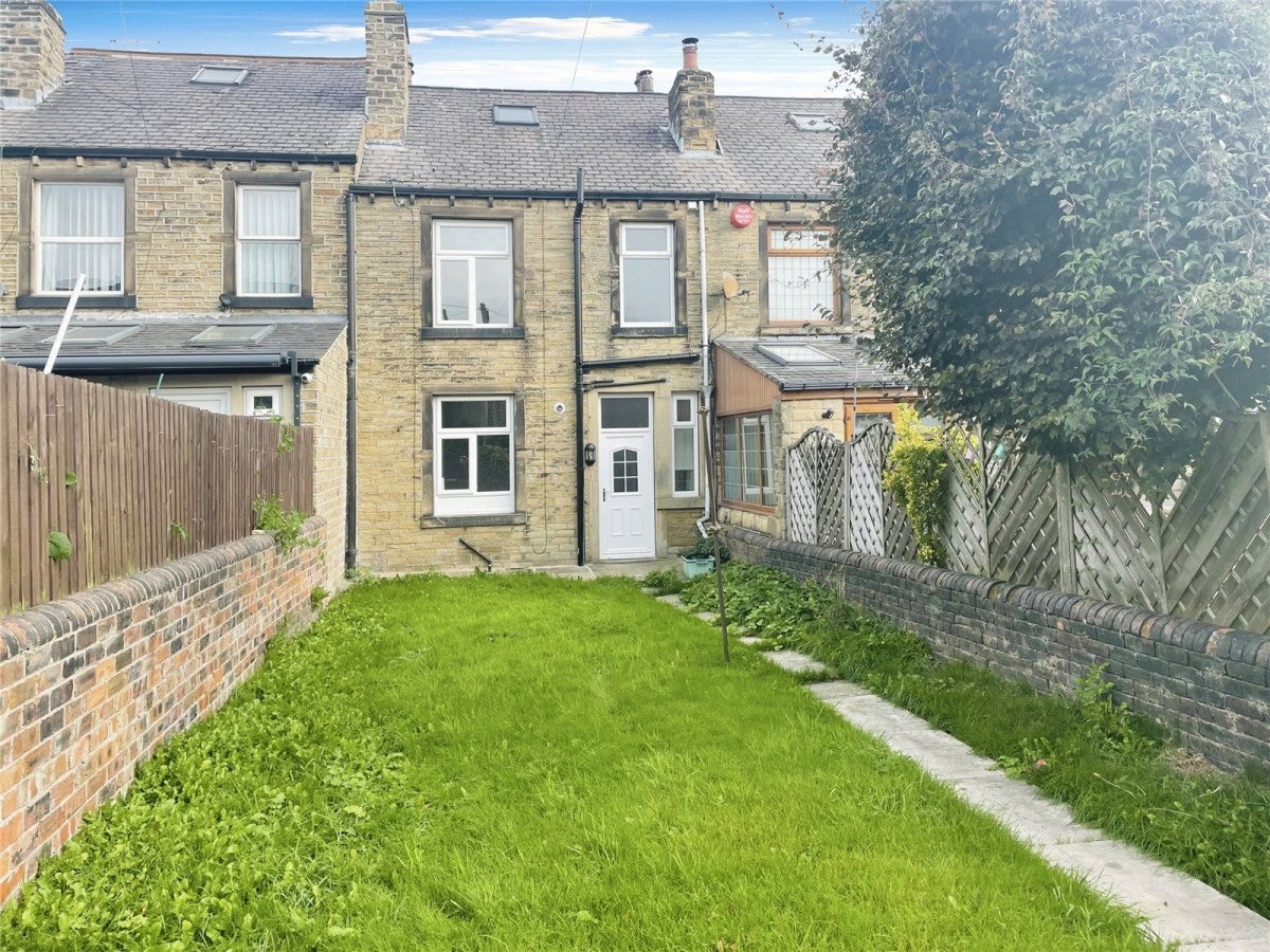 House Thornhill Avenue in Kirklees