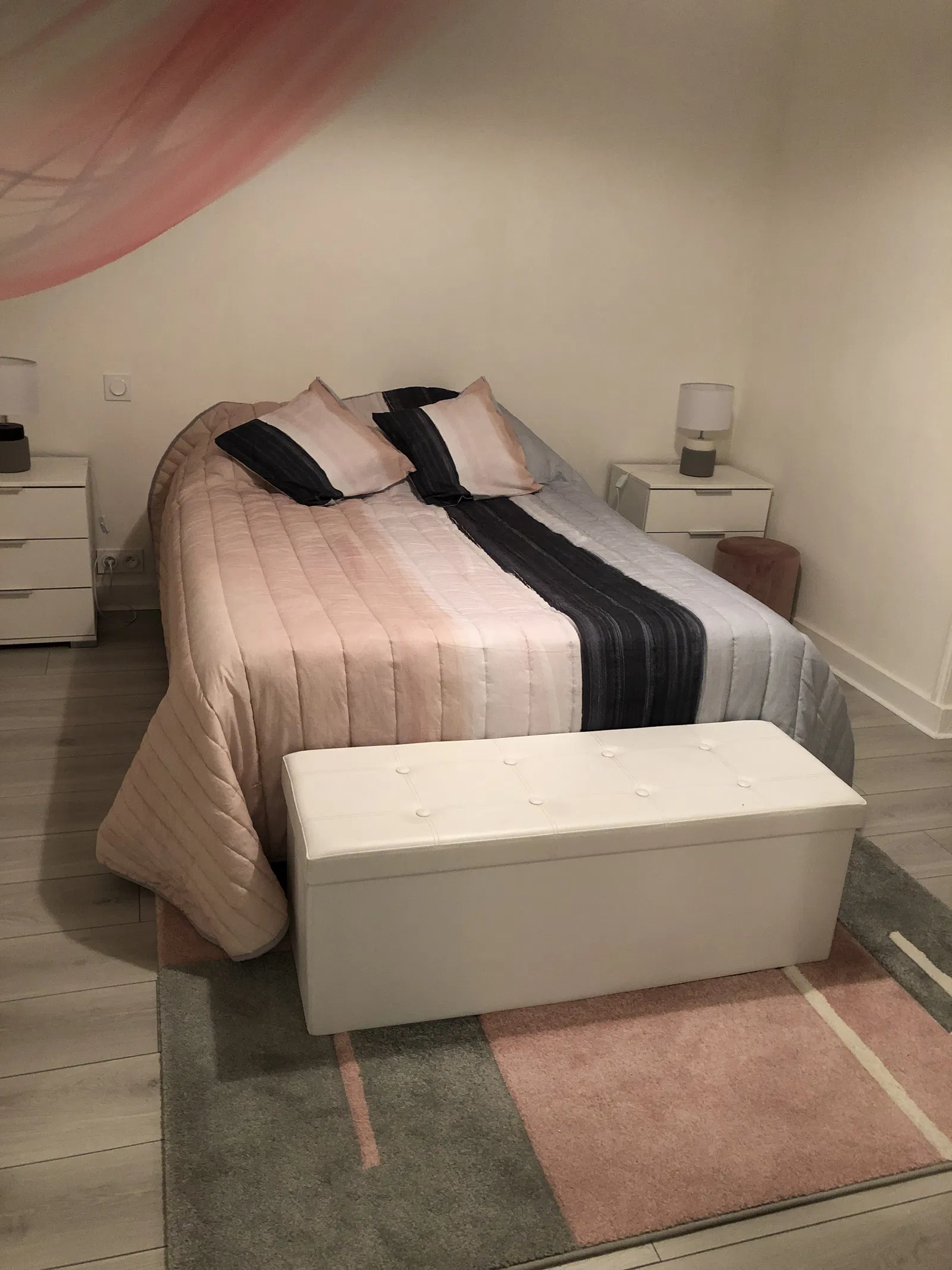 Room Avenue des Platanes in Perrusson