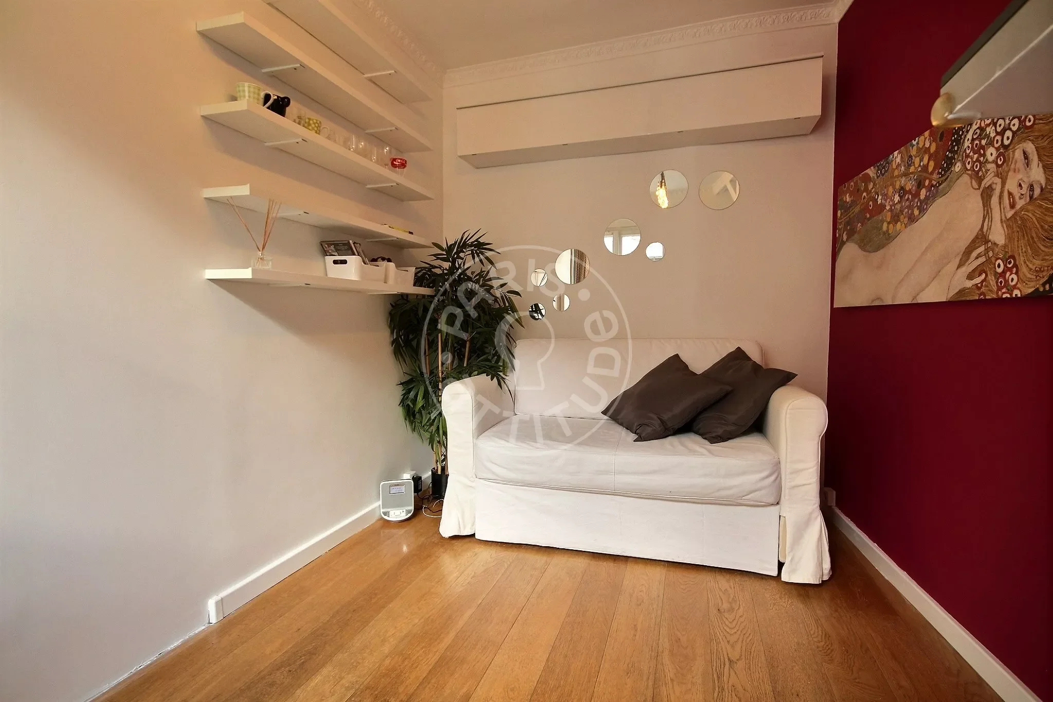 Appartement Boulevard Saint-Denis à Paris
