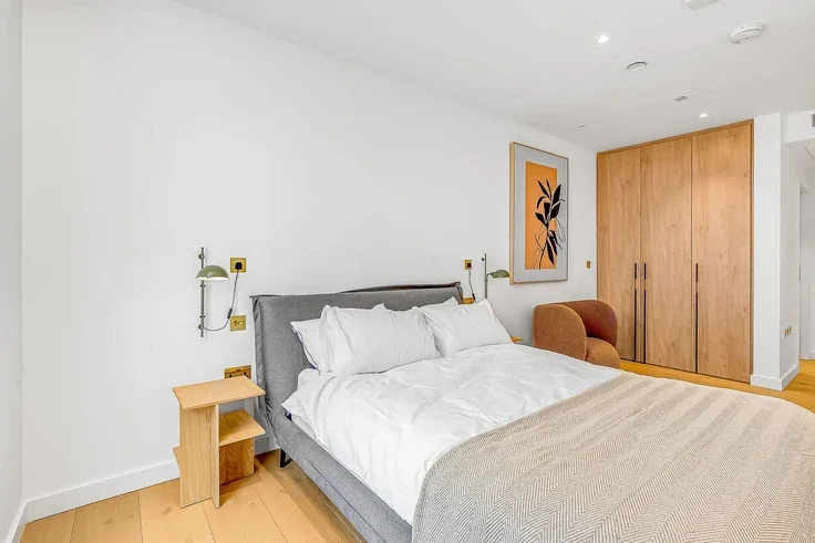 Flat Camley Street in Greater London