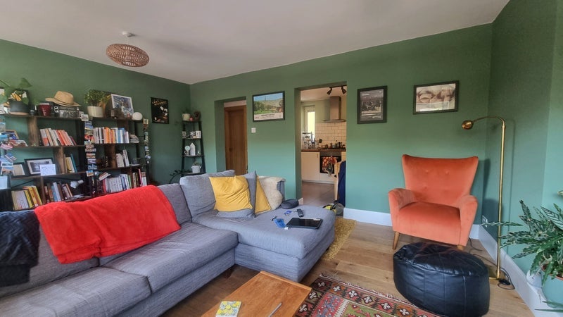 Room Ranwell Close in Greater London