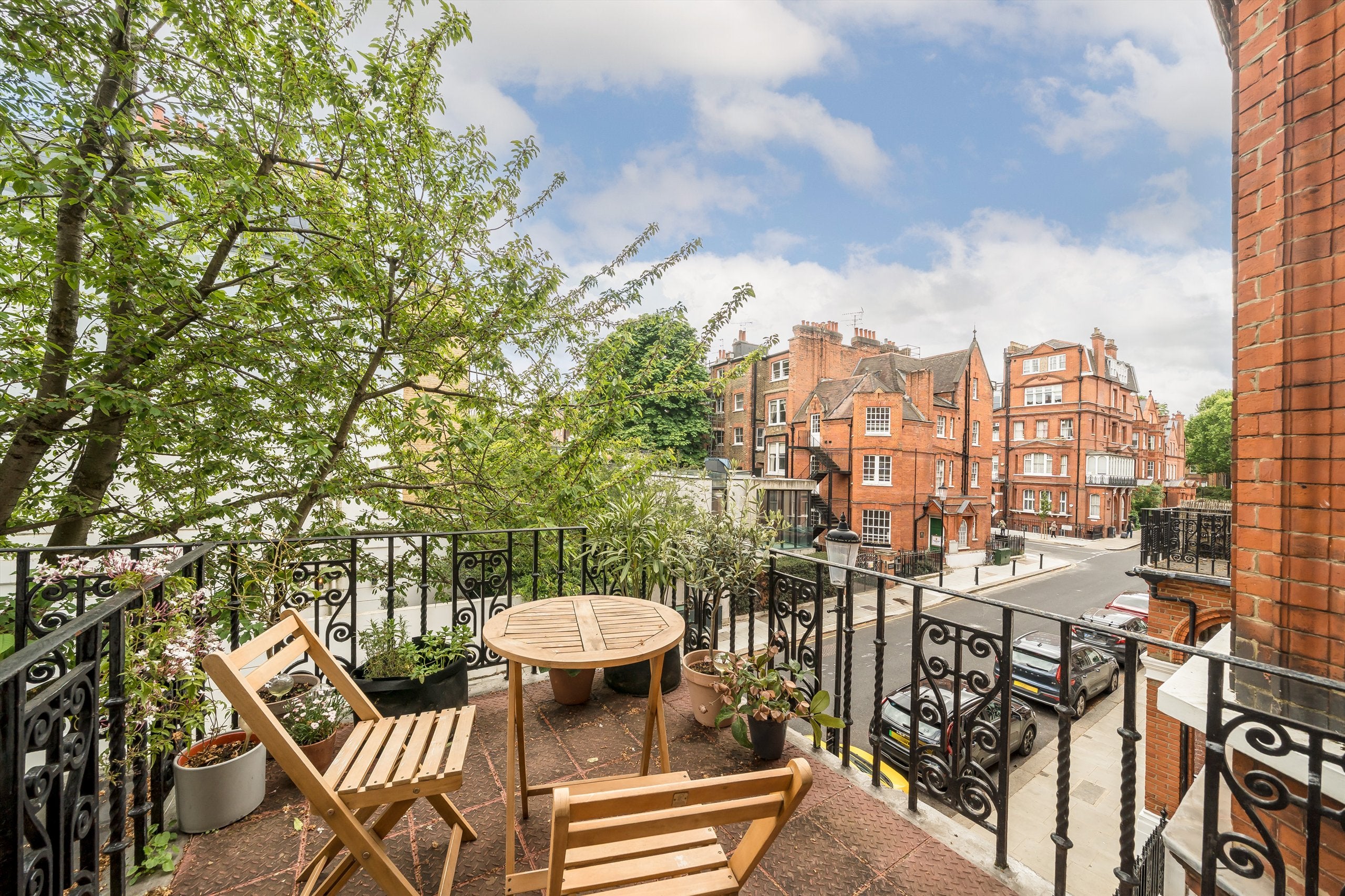 Flat Wetherby Place in Greater London