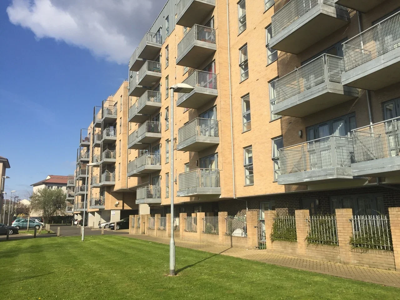 Flat Chaseway Lodge in Greater London