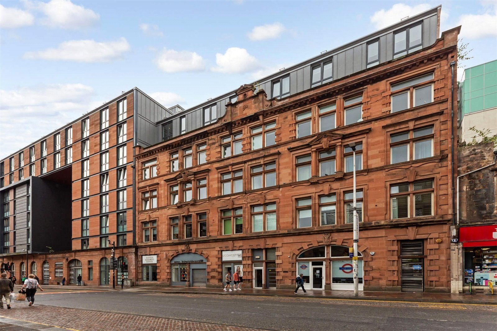 Flat Oswald Street in Glasgow