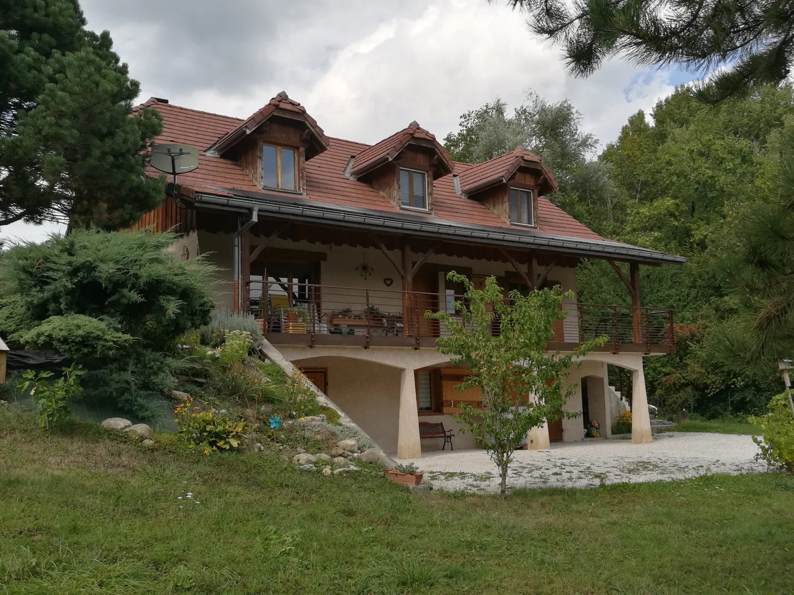 Room Impasse du Moulin in Contamine-Sarzin