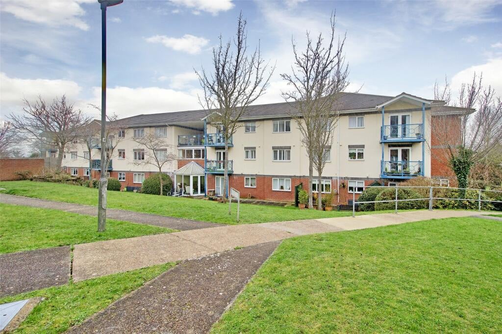 Flat Park Drive in Sevenoaks