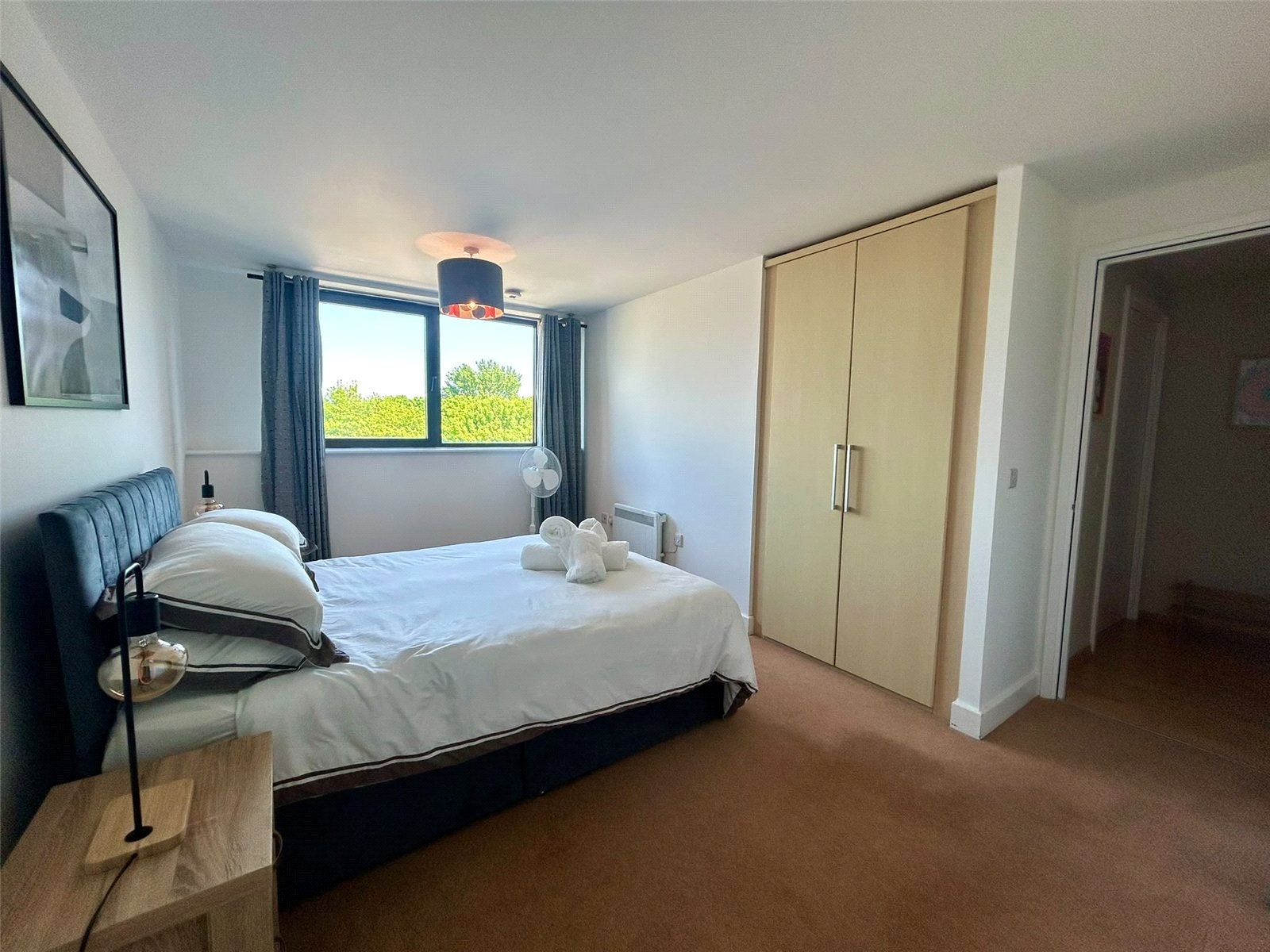 Flat Petergate in Greater London