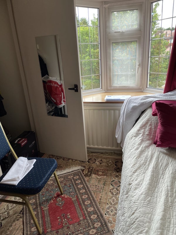 Room Ribblesdale Road in Nottingham