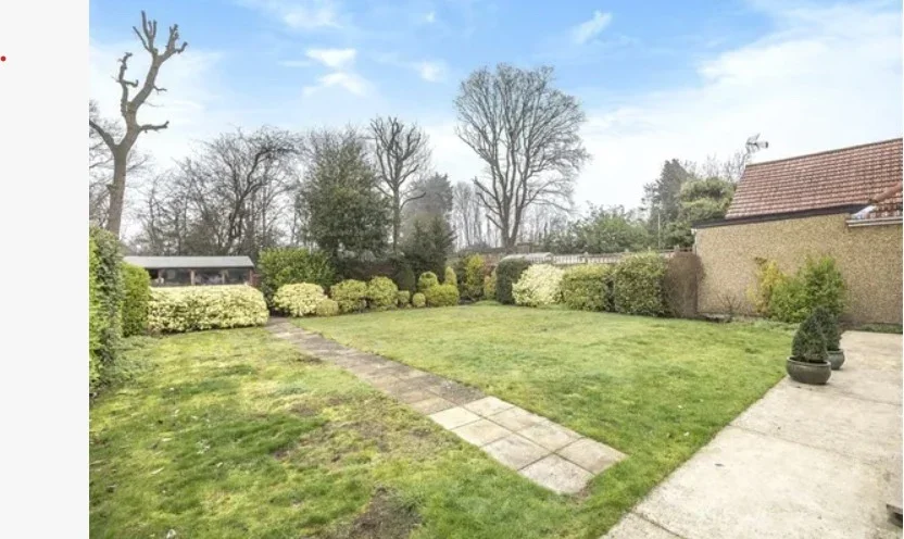 House Linden Avenue in Greater London