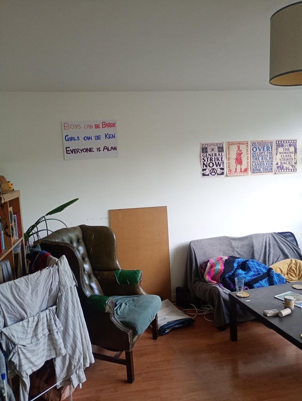 Room Crondall Street in Greater London