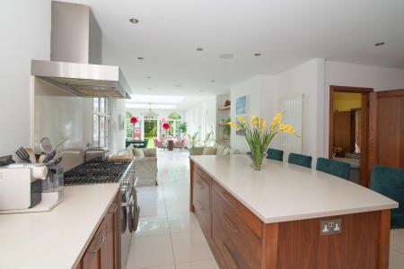 House Rockshaw Road in Tandridge