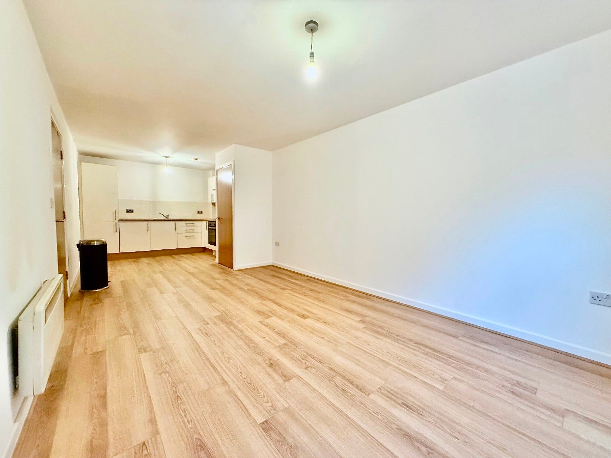 Flat Mowbray Street in Sheffield