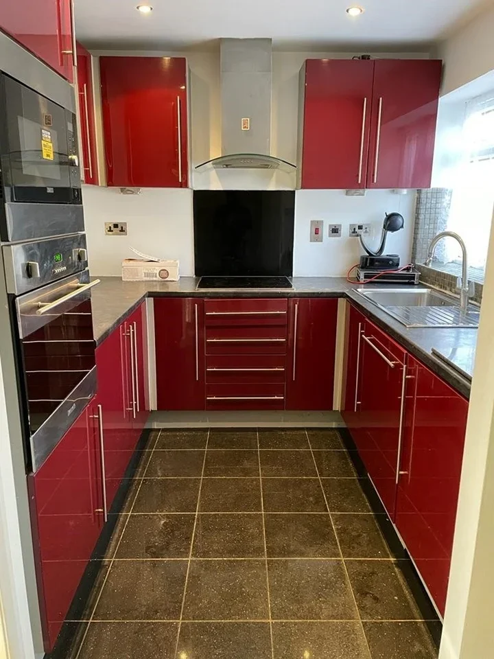 House Beechcroft Close in Greater London