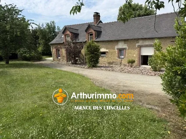 House Rond-Point de Bourgbarré in Orgères