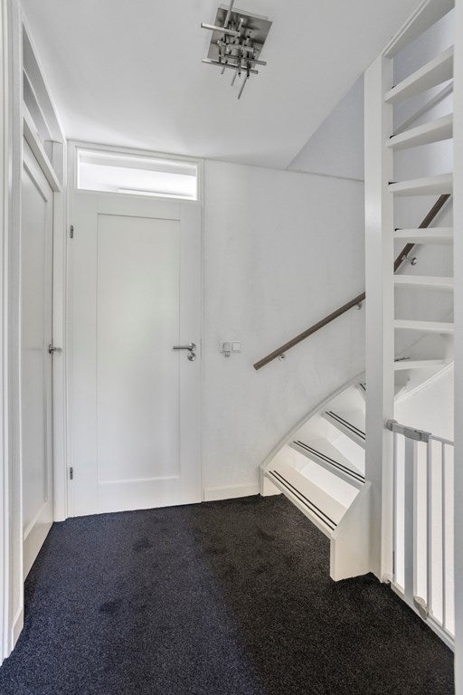 Tussenwoning te koop: Newtonlaan 52, Vlijmen