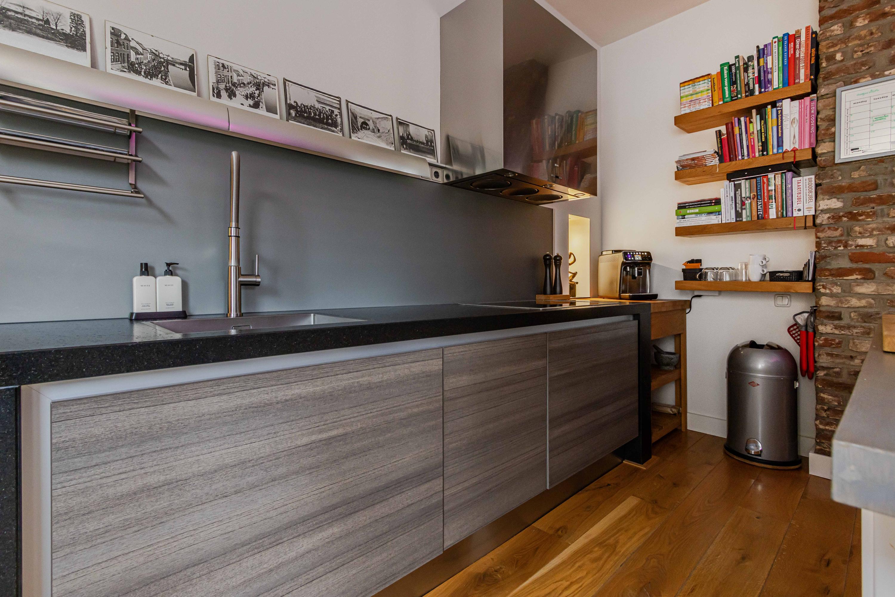 Twee-onder-één-kap te koop: Vliegenstraat 33, Bunde